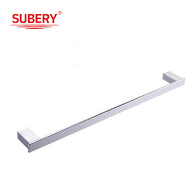 Los tornillos de montaje en la pared instalan modernos accesorios de baño de barras de toalla de acero inoxidable